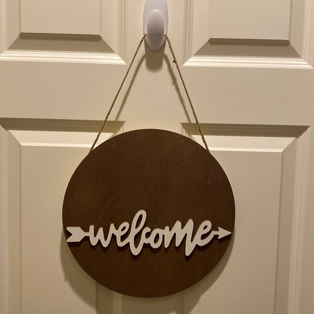 12 x 12 wooden decorative WELCOME sign.